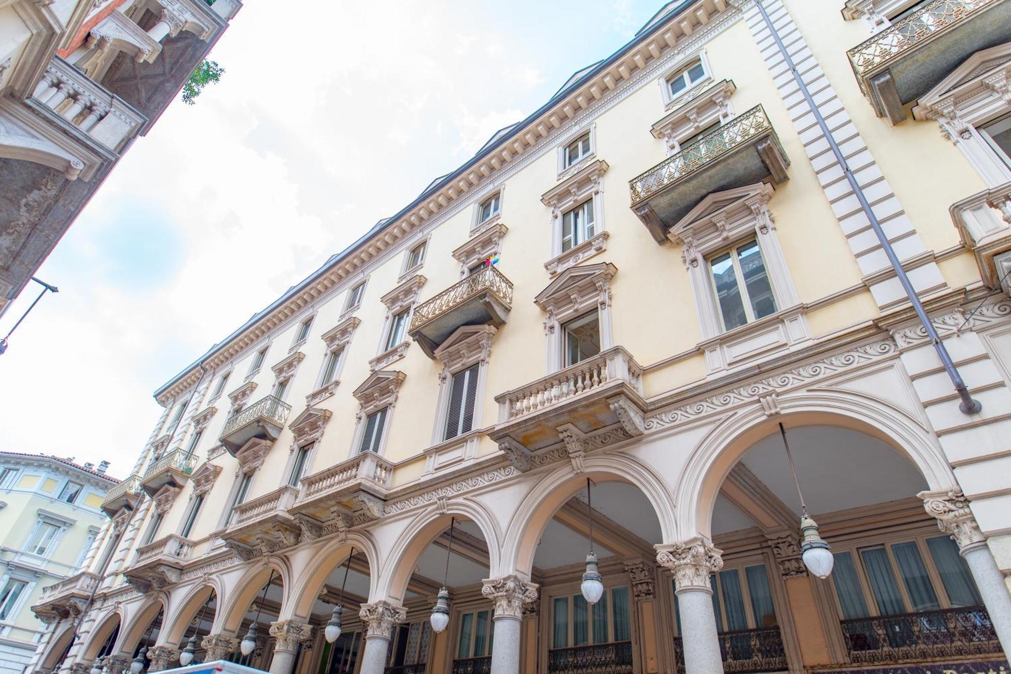 Suite & Queen Apartments Turin Bagian luar foto