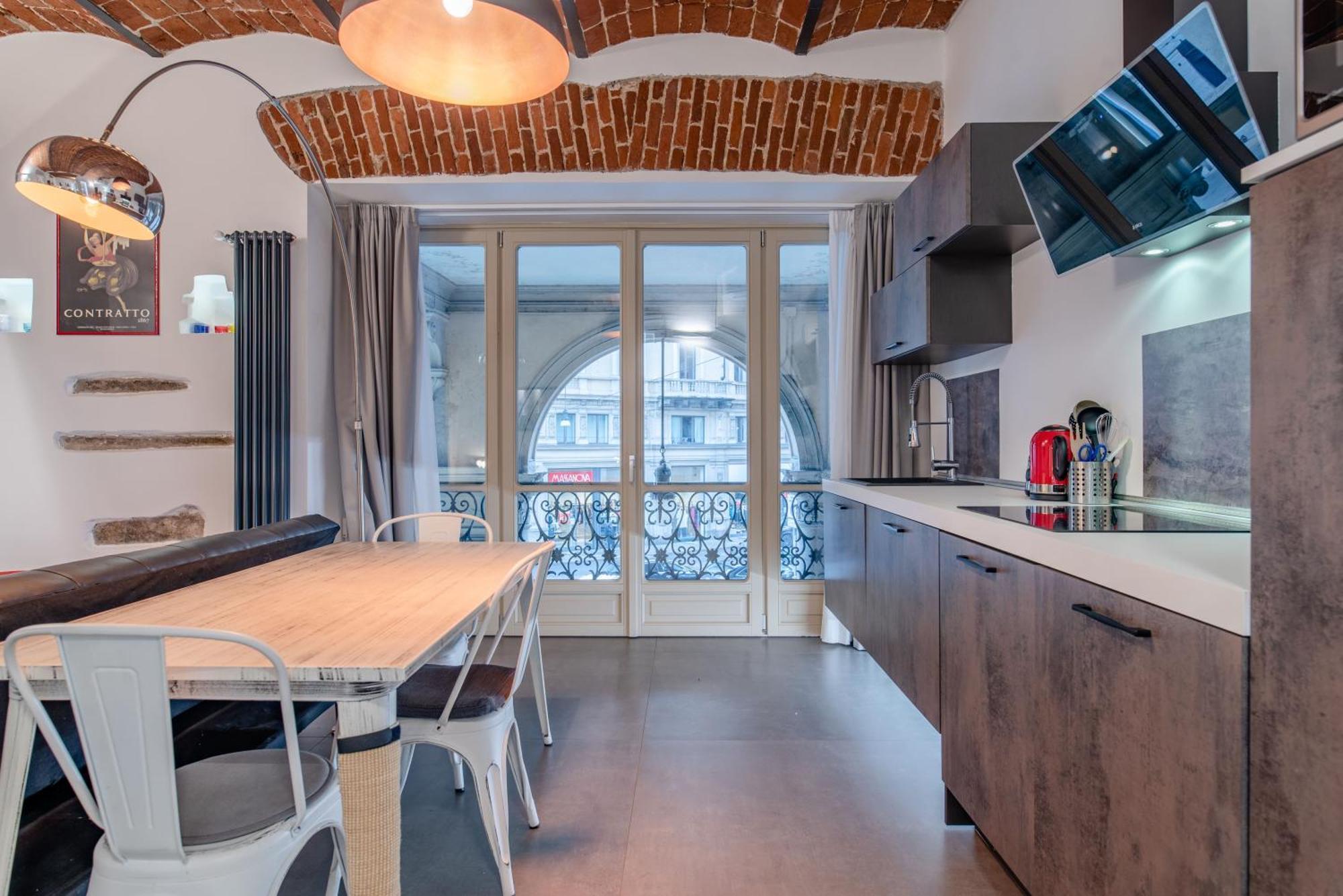 Suite & Queen Apartments Turin Bagian luar foto