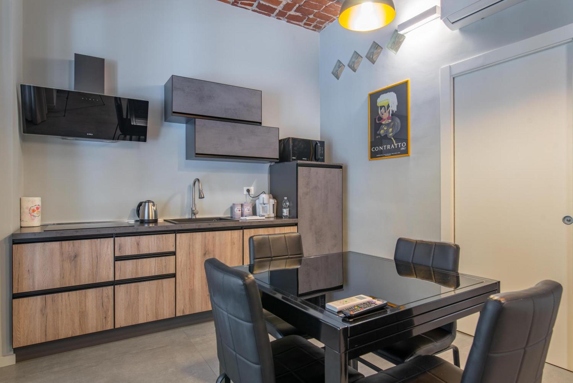 Suite & Queen Apartments Turin Bagian luar foto