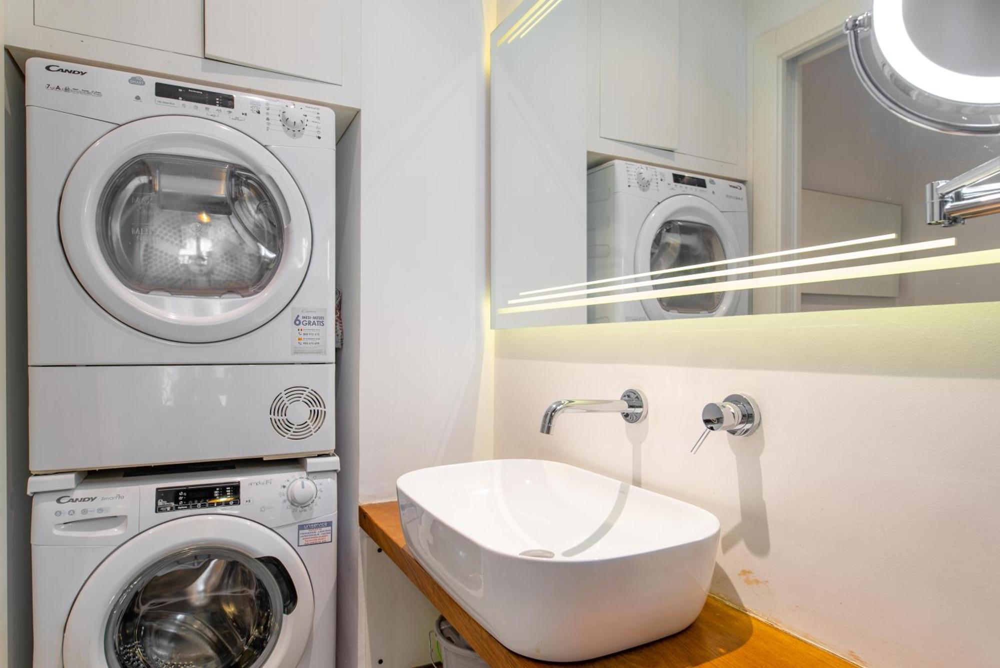 Suite & Queen Apartments Turin Bagian luar foto