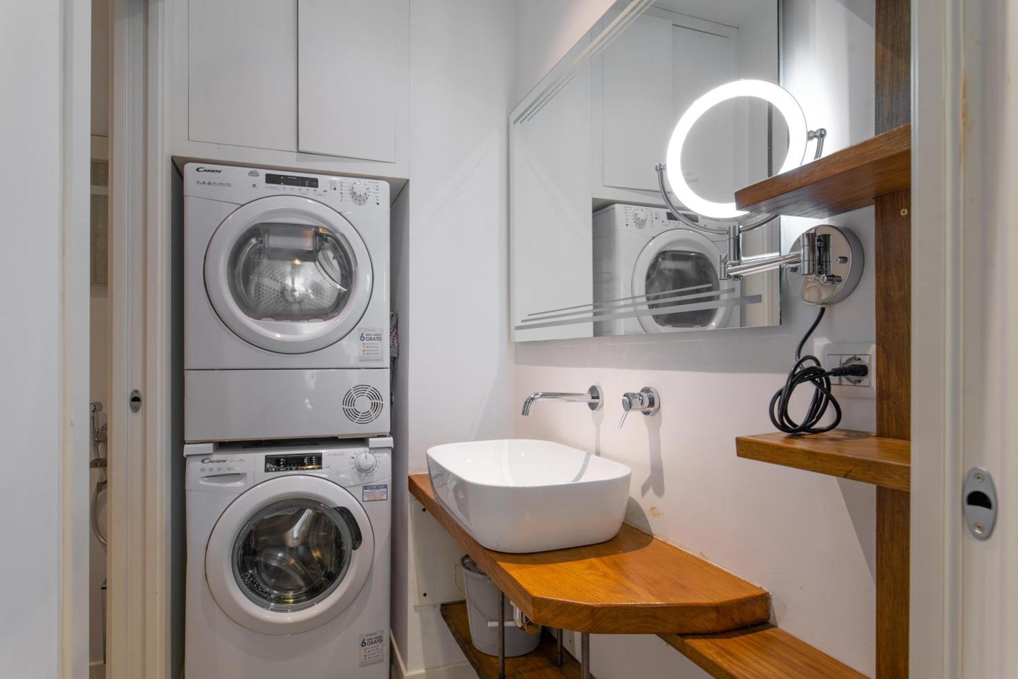 Suite & Queen Apartments Turin Bagian luar foto